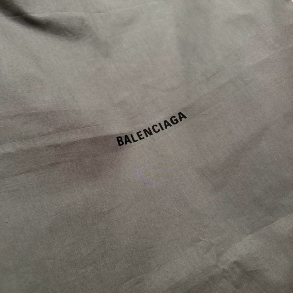 Balenciaga Gray Dust Bag - Picture 4 of 7